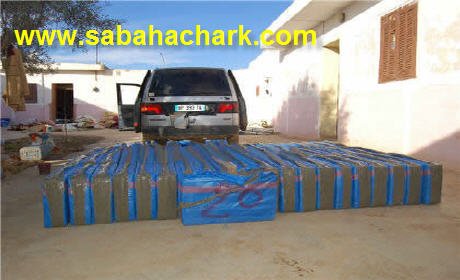 وجدة: درك وجدة يحجز 1400 كيلوغرام من مخدر الشيرا على متن سيارة مزورة بالقرب من مطار وجدة أنكاد