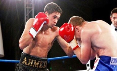 ملاكم مغربي أحمد الموساوي، يحرز لقب بطولة فرنسا