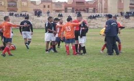 إغلاق الملعب البلدي بأحفير في وجه فرق النهضة البركانية بسبب تضرر أرضيته باستثناء فريقها المحلي