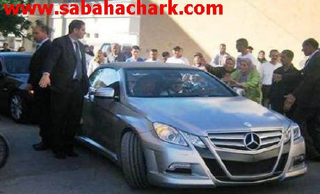 ساكنة طنجة تعبر عن فرحتها بالزيارات الملكية المفاجئة لعدد من أحياء المدينة