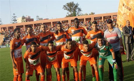 نهضة بركان تعادل مع ضيفه الدفاع الحسني الجديدي