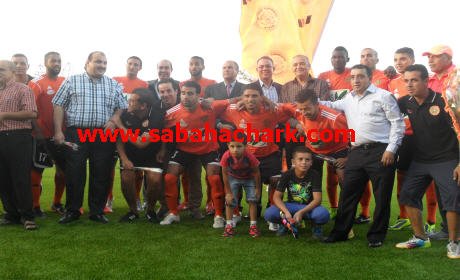 النهضة البركانية تنتصر على شباب الريف الحسيمي بثلاثة أهداف لواحد في مباراة افتتاح ملعبها الجديد