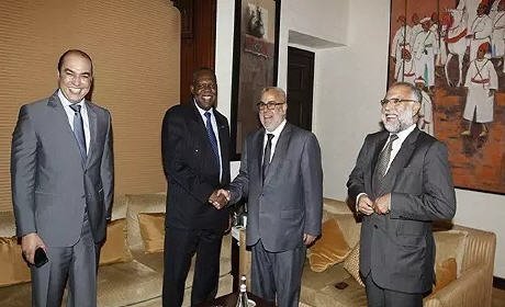 لعبة تنظيم ‘الكان’ لم تنتهي بعد .. أوزين يعقد مؤتمراً صحفياً في نفس يوم اعلان ‘حياتو’ لقرار ‘الكاف’ النهائي