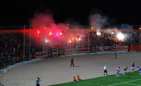 ليلة بيضاء ببركان احتفاء بالتأهل نهضة بركان إلى نهائي كأس العرش