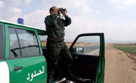 قيادة الدرك الجزائري ” الجزائر سوف تعزز الأمن على حدودها مع المغرب “