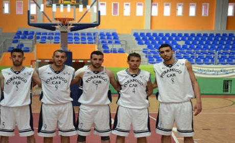 إثري الريف الناضوري لكرة السلة يعود بفوز كبيرعلى فريق أتلتيك بني يزناسن بركان 58 / 85