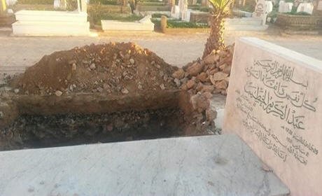 “الراحل” عبد الله باها “سيوارى الثرى بمقرُبة الشهداء بالرباط من رفيقه في الدعوة ” عبد الكريم الخطيب