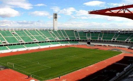 فوزي لقجع يرصد 60 مليون دولار لإنشاء ملاعب جديدة بالمغرب