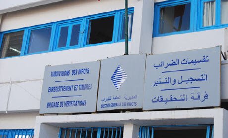 إدارة الضرائب تفتح أبوابها للمواطنين غدا السبت لدفع ضريبة السيارات