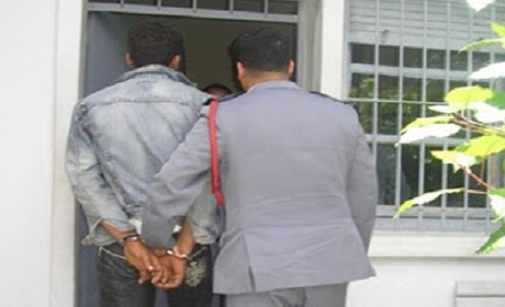 عناصر الدرك الملكي.. إيقاف مروج للمخدرات بضواحي بركان