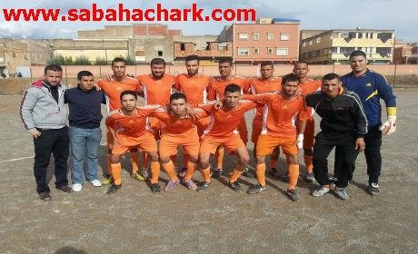 أخطاء تحكيمية فادحة تعجل بإيقاف مباراة الجمعية الرياضية سيدي سليمان شراعة أمام أمل العروي بالقسم الأول شطر الشمال… وشباب بركان يكرم وفادة الشهاب وجدة برباعية عن شطر الجنوب لعصبة الشرق لكرة القدم