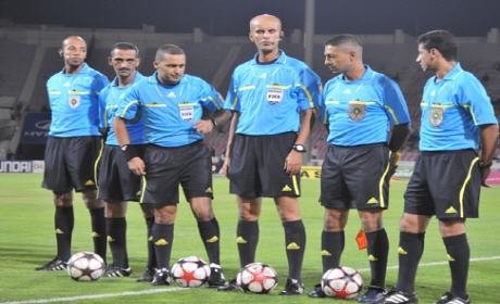 ثلاثة حكام بارزين غابوا عن ” الدورة 22″ من البطولة الوطنية المغربية الاحترافية لكرة القدم