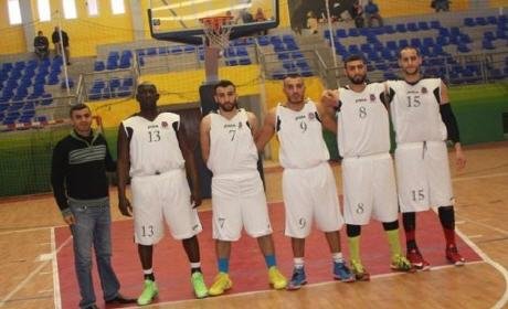 الاتحاد الرياضي سيدي سليمان بركان لكرة السلة يستعرض عضلاته أمام اتحاد تاوريرت ويتفوق عليه بحصة عريضة