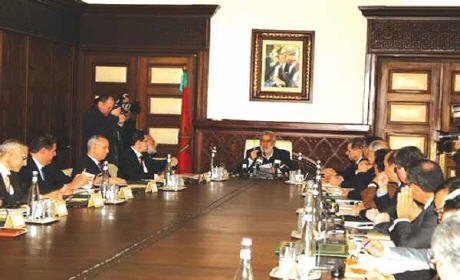 الحكومة تُخرج قانون هيأة المناصفة ومكافحة التمييز إلى حيز الوجود