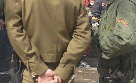 عنصر من القوات المساعدة يقضي ليلته رفقة صديقته بقيادة مداغ ” واش هاذي قيادة ولا …. ” ؟؟؟؟؟؟