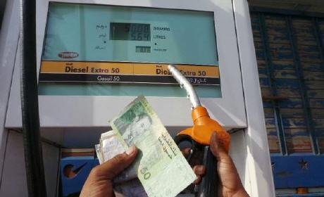 “بلاغ” زيادة ب 3 سنتيم في سعر البنزين ابتداء من يوم غد الإثنين