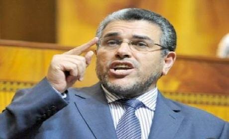 مصطفى الرميد وزير العدل والحريات.. القانون الجنائي سيمُر ومن يُدافع عن السكر العلني والزنا لا يُمثل المغاربة