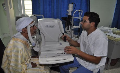 حملة طبية مجانية لجراحة العيون “الجْلالة” بمستشفى الدراق ببركان