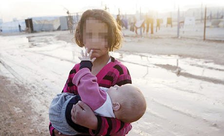 وزارة العدل والحريات وافقت على تزويج 33 ألف قاصر خلال عام 2014 في المغرب