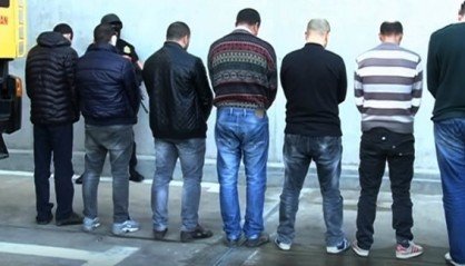 تفاصيل جديدة : احالة 12 دركيا على التحقيق بسبب الشاحنات التي إنطلقت من زايو محملة ب40 طن من الحشيش