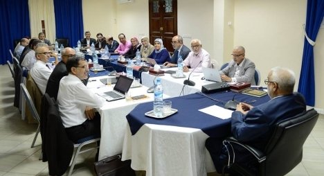 بلاغ:أمانة “البيجيدي” تتبنى قرار ابن كيران بتوقيف المشاورات مع أخنوش والعنصر