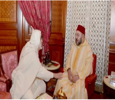 الملك يستقبل البركاني جمال الدين البودشيشي