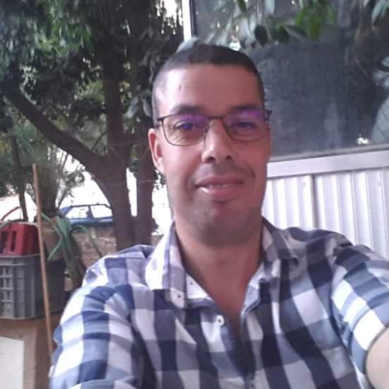 وزارة الثقافة توجه الدعوة للبركاني عبد الباسط زخنيني للمشاركة في المعرض الدولي للنشر والكتاب