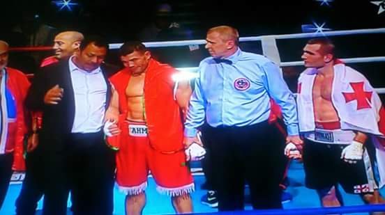 البطل البركاني احمد بن جدو يهزم الملاكم الجورجي ويتوج بطلا