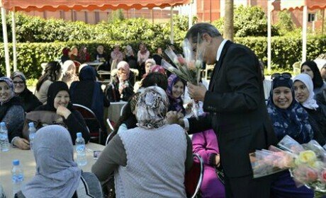 نسوة المكتب الجهوي للاستثمار الفلاحي لملوية ببركان يحتفلن بيومهن العالمي