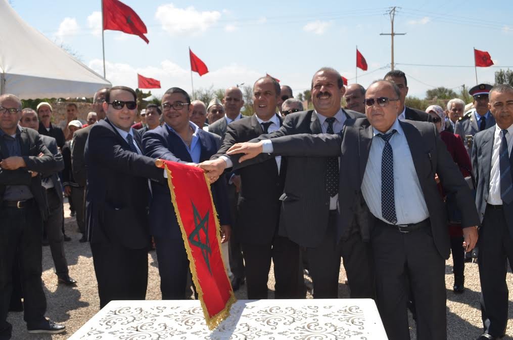 ساكنة مداغ تستفيد بعدة مشاريع تنموية “الانارة العمومية “والماء الصالح للشرب