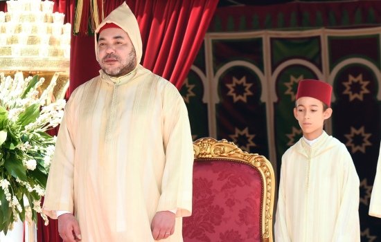 بلاغ… المٓلك يعفو عن 1178 سجيناً وسط فرحة عائلات معتقلي الحسيمة