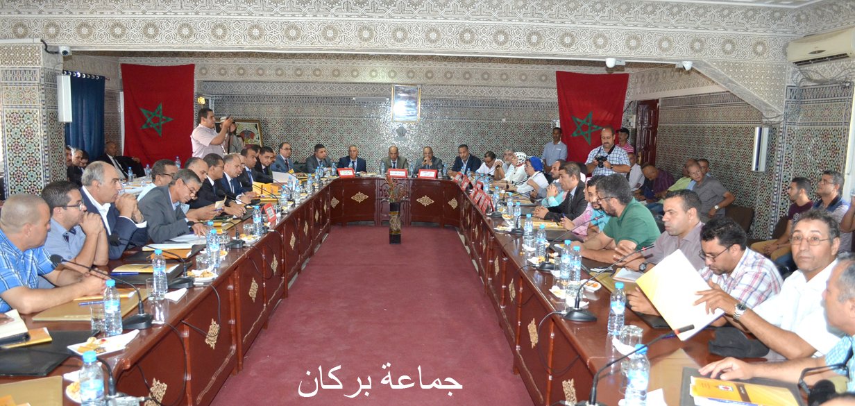 لقاءات تواصلية بين عامل إقليم بركان وأعضاء مجالس الجماعات بالإقليم