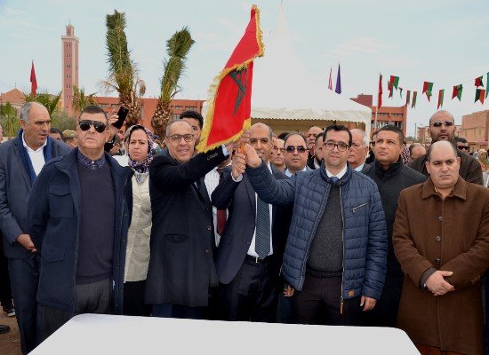 إعطاء انطلاقة تهيئة ساحة عمومية بحي المسيرة سوق بايو سابقا ببركان