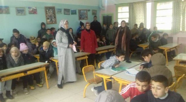 مدرسة سيبوه 6 - www.sabahachark.com