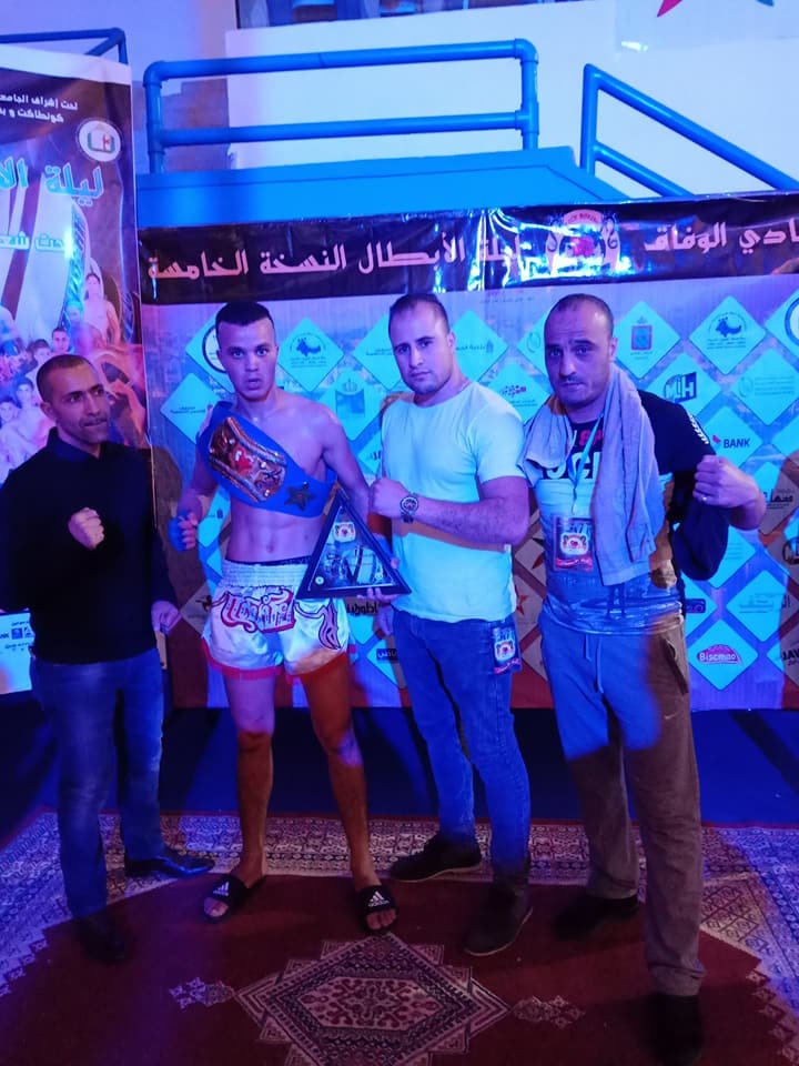 بالضربة القاضية… زكرياء كروج يحقق انتصار ساحقا ويفوز بحزام الأبطال في رياضة الكاوان