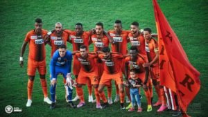 نهضة بركان يقصي الوداد ويتأهل إلى نهائي كأس العرش