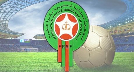 قرارات تأديبية تصدرها الجامعة المغربية لكرة القدم في حق لاعبين وأندية  