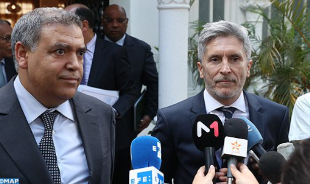 وزير الداخلية الإسباني يشيد بالتعاون بين بلاده والمغرب في مجال محاربة الهجرة السرية والإرهاب