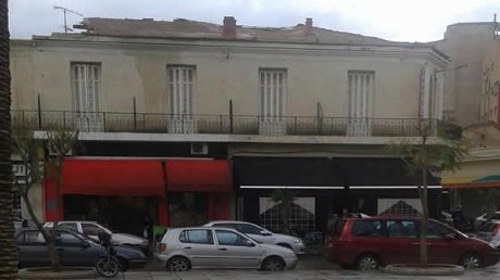 البنايات الآيلة للسقوط تهدد حياة السكان بمقربة من شارع محمد الخامس بوجدة