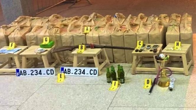 إجهاض محاولة لتهريب طنين و60 كيلوغراما من مخدر الشيرا