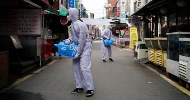 25 حالة وفاة و999 مصاب بكورونا في إسبانيا