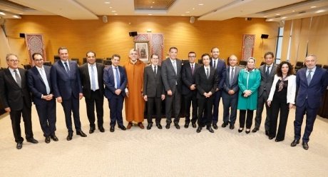 رئيس الحكومة يعقد جلسة عمل مع مكتب الاتحاد العام لمقاولات المغرب