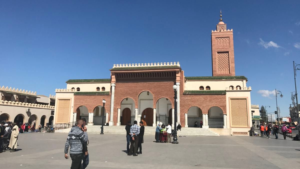بناء على طلب الفتوى الموجه إلى المجلس الأعلى المغرب يغلق أبواب مساجد المملكة حتى إشعار آخر