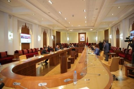 لجنة الداخلية بمجلس النواب تصادق على مشروع قانون “حالة الطوارئ الصحية”