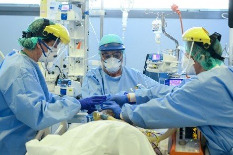 وفاة مستخدم مغربي بسبب “كورونا” بالديار البلجيكية