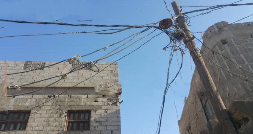 سقوط سلك كهرباء ضغط عالي يحدث صوت انفجار ويثير الذعر في صفوف ساكنة حي بولغالغ ببركان