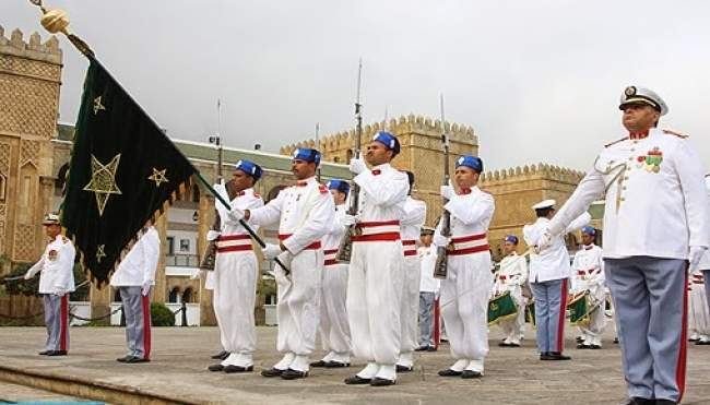 عناصر من الحرس الملكي تصاب بفيروس كورونا