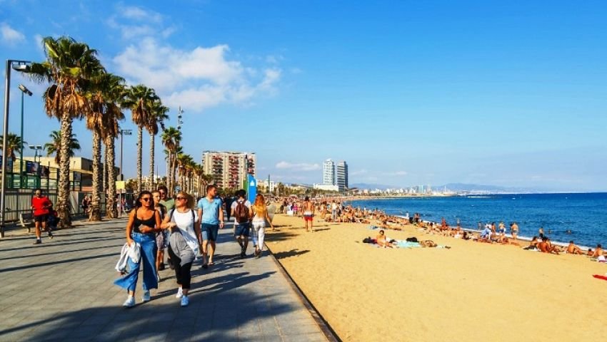 الحكومة الإسبانية تلغي حالة الطوارئ وتفتح ابوابها مع جميع دول الاتحاد الأوروبي باستثناء البرتغال