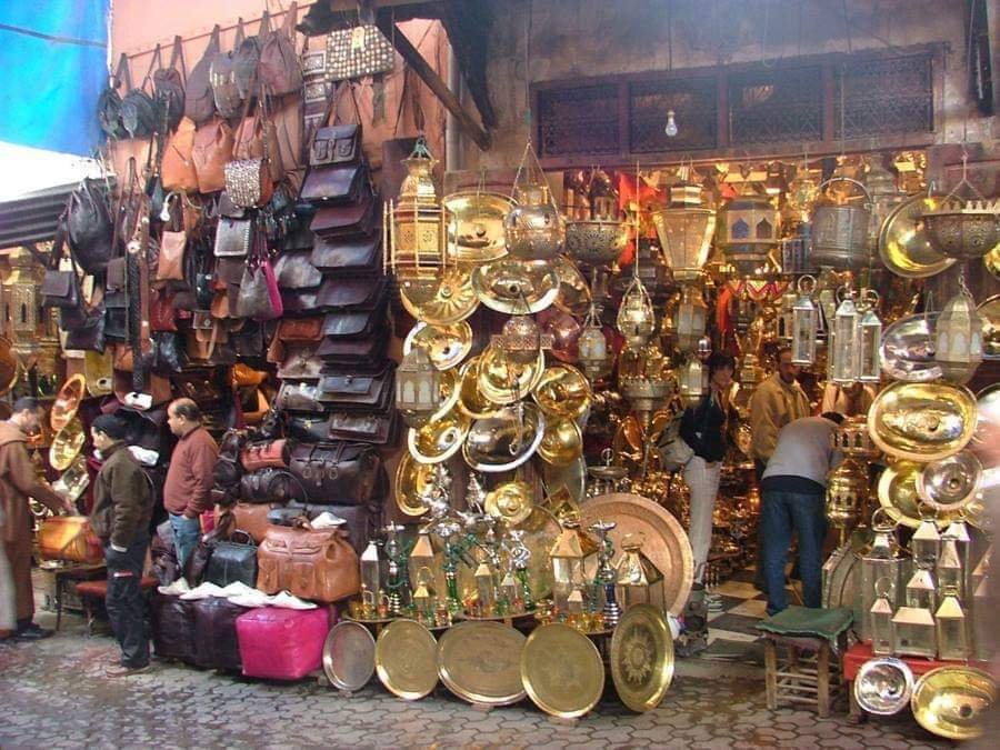 مجلس المستشارين يصادق في جلسة عامة تشريعية على مشروع قانون مزاولة أنشطة الصناعة التقليدية.