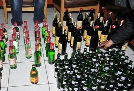 إحالة ثلاثة أشخاص على العدالة بالناظور من أجل ترويج الخمور